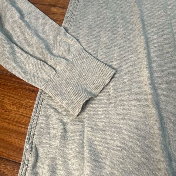 Banana republic silk cotton gray pullover sweater peep hole sides - Picture 2 of 10